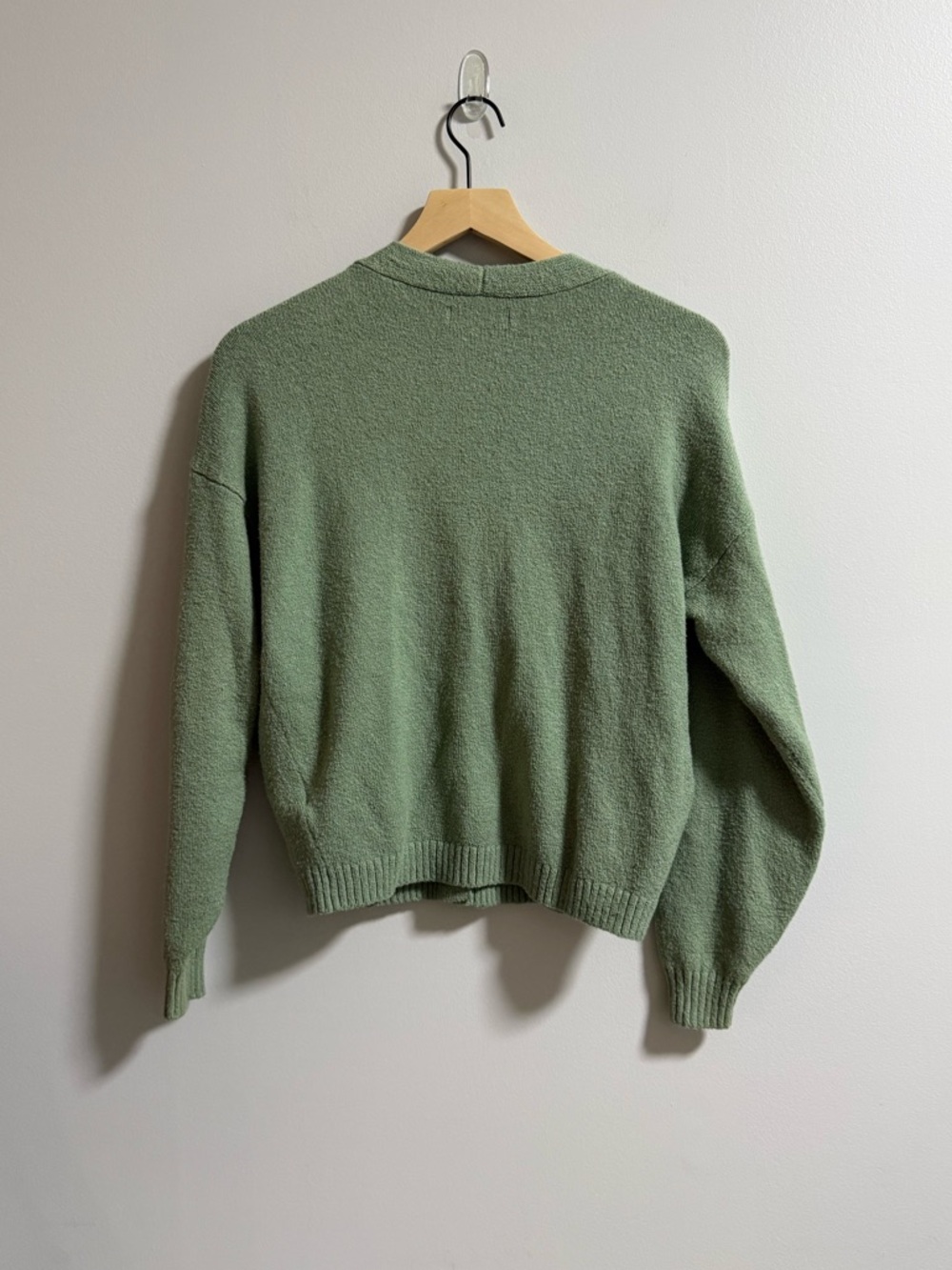 Hollister Sage Green V-Neck Button Cardigan Sweater - Picture 4 of 4